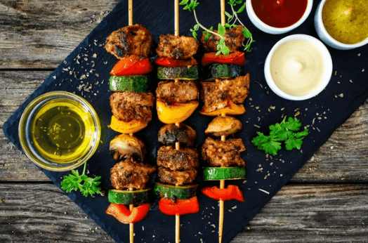 Brochettes de poulet aux herbes de Provence - Les Flammes de l'Ouest